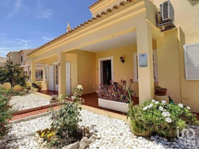 Seaview Villa with Private Pool in Moncarapacho